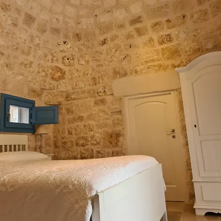 I Trulli E La Di Uma *