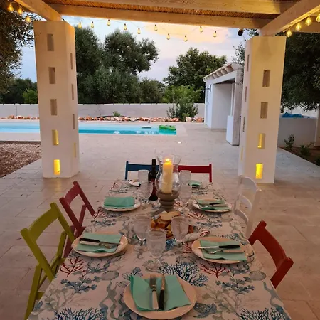 I Trulli E La Di Uma Vila